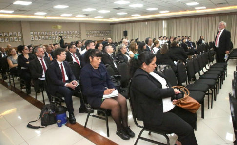 Iniciaron las jornadas de capacitación del Modelo Estándar de Control Interno (MECIP) dirigido a directores y auditores de la Dirección General de Auditoría Interna de la Corte Suprema de Justicia.