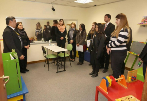 Los alumnos del quinto año de Psicología visitaron la Cámara Gessel.