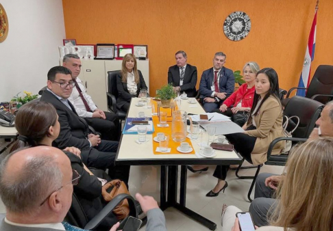  Nuevo Consejo Directivo del Colegio de Escribanos se reunió con autoridades de la DRA.