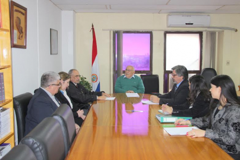 El doctor Sindufo Blanco, en su carácter de superintendente, visitó la Circunscripción de Alto Paraná. 