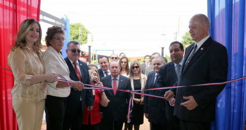 Momento de la inauguración oficial del Juzgado de Paz.