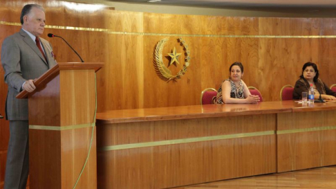 Las palabras de apertura estuvieron a cargo del presidente de la Corte Suprema de Justicia, doctor Víctor Núñez.