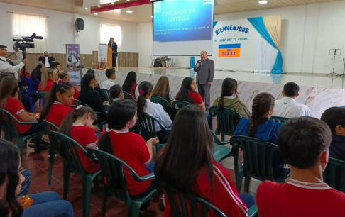Representantes de 70 instituciones educativas de Ybycuí participaron del Juez que yo quiero.