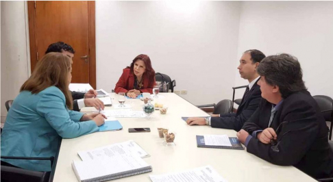 La ministra de la Corte Suprema de Justicia y Superintendente de la Circunscripción Judicial de Amambay, doctora Miryam Peña Candia, realizó una jornada de gobierno en el Palacio de Justicia de Pedro Juan Caballero.