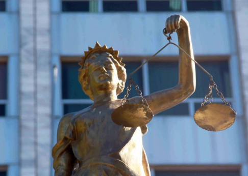 Sorteo de preopinantes de causas de la Sala Penal.