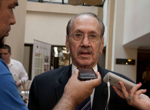 Profesor doctor José Antonio Moreno Ruffinelli, titular de la Academia Paraguaya de Derecho.