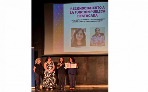 La directora de la Secretaría de Género del Poder Judicial, doctora Silvia López Safi, recibió el Reconocimiento a la Función Pública Destacada por la protección de los derechos de las mujeres.