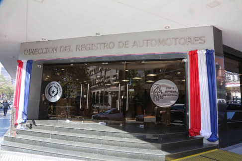 Registro de Automotores no se adhiere a huelga.