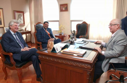 El ministro de la Corte Miguel Óscar Bajac se reunió con el secretario de Fronteras del Ministerio de Seguridad de la Nación Argentina, Luis Green.
