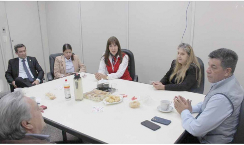 Ministro Ríos encabezó jornada de trabajo para el fortalecimiento institucional.