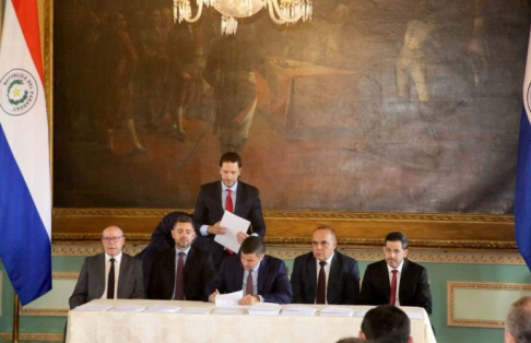Presidente de la CSJ participó en acto de presentación de proyectos de leyes al Congreso Nacional