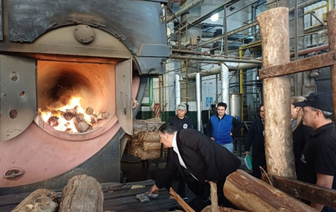La incineración se efectuó en la caldera de la empresa Manufactura de Pilar S.A., con la colaboración del ingeniero Ángel Pineda, gerente general de la misma.