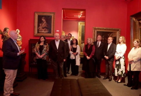 Ministros de la CSJ acompañaron una visita cultural en el Museo Nacional de Bellas Artes.