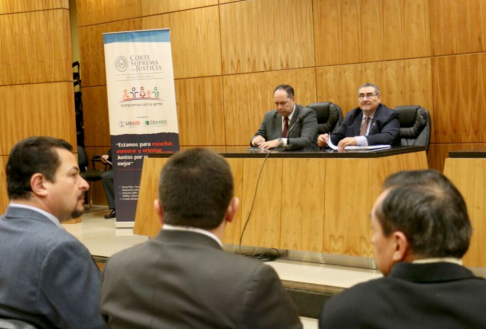 Charla de ética en Villarrica.