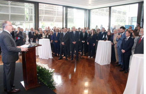 Acto conmemorativo por el Día de la Patria de la República Argentina, realizado en el marco del 216° aniversario de la Revolución de Mayo de 1810.