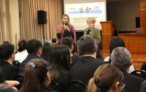 Concluyó capacitación a funcionarios administrativos sobre acuerdos y compromisos éticos.
