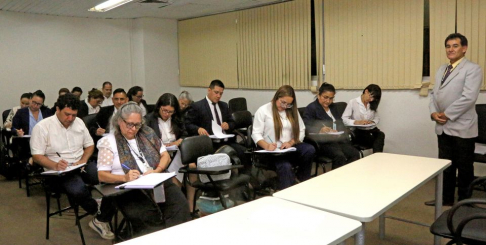 La Dirección de Lingüística Judicial (DLJ) de la Corte Suprema de Justicia concluyó este miércoles 26 de noviembre la primera edición del Diplomado en Guaraní Jurídico con Énfasis en Comunicación Social Paraguaya.