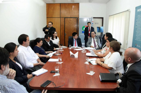 Reunión para reinscripción de marcas.