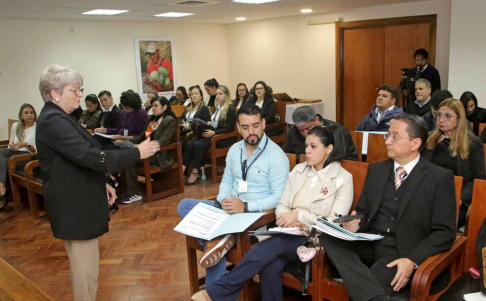 Taller sobre Acuerdos y Compromisos Éticos, impulsado por el Modelo Estándar de Control Interno para las Entidades Públicas del Paraguay (MECIP) y la Oficina de Ética Judicial de la Corte Suprema de Justicia, con el apoyo del CIEJ.