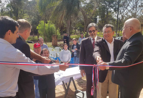 Durante la habilitación del nuevo juzgado se procedió al corte de cinta con la participación del ministro de la Corte Sindulfo Blanco.