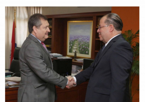 El presidente, Eugenio Jiménez Rolón, recibió al embajador de la OEA, Diego Paz Bustamante.