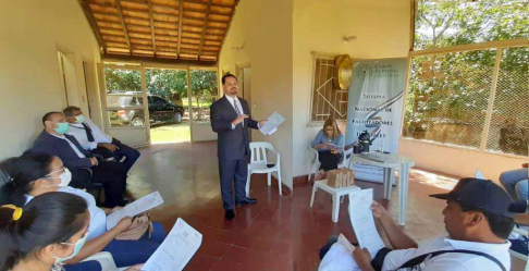 Los facilitadores judiciales también fueron entrenados para dar la debida orientación a personas que acuden ante ellos en casos como violencia doméstica, inscripción de nacimiento, entre otros.