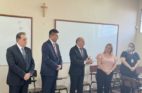 Con presencia del ministro superintendente César Diesel y otras autoridades judiciales, se realizó la primera jornada de examen de conocimientos a postulantes para los cargos vacantes.