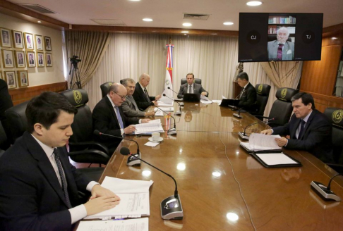 Decisiones de la Plenaria de la Corte Suprema de Justicia.