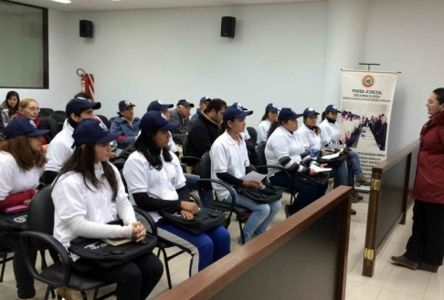 Juraron facilitadores judiciales estudiantiles