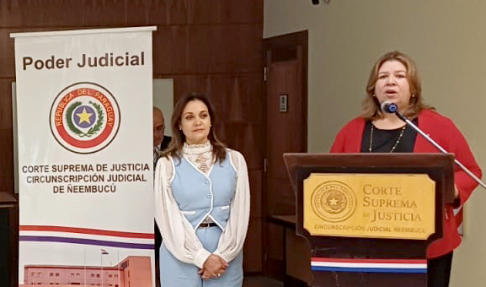La apertura de la jornada estuvo a cargo de la presidenta del Consejo de Administración de la Circunscripción Judicial de Ñeembucú, magistrada Rosa Isabel Dejesús Quiñónez.