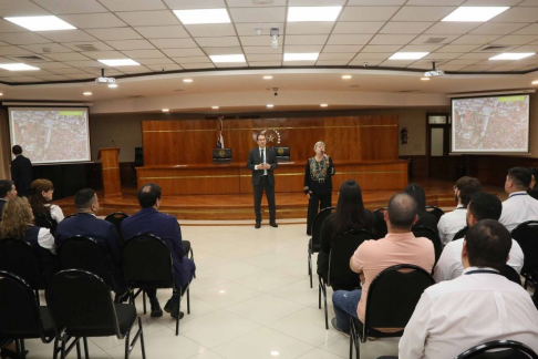 Funcionarios judiciales fueron capacitados para orientar a postulantes en el concurso de Notarios y Escribanos Públicos.