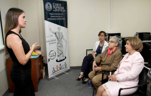 Abogada María Gabriela Talavera, directora de la Dirección de los Derechos de la Propiedad Intelectual.