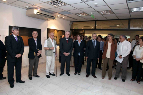 En el marco de la conmemoración por los 20 años del hallazgo de los Archivos del Terror, se dio inicio a la muestra de xilopinturas de la época dictatorial.