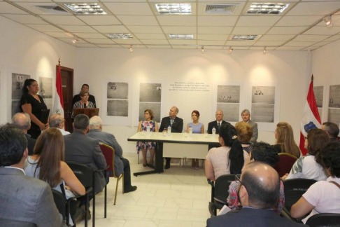 Con la presencia de la vicepresidente de la CSJ, Miryam Peña y los ministros Luis María Benítez Riera y Gladys Bareiro de Módica, y del intendente de Asunción, Mario Ferreiro; se realizó el Acto Conmemorativo del Hallazgo de los Archivos de la Policía.