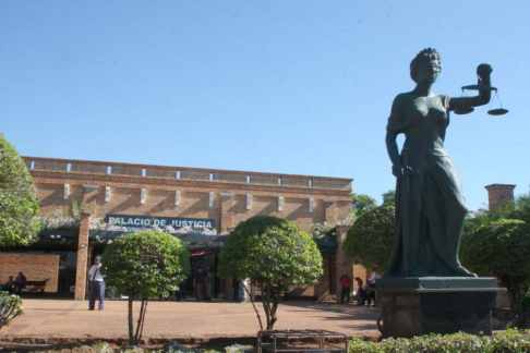 Sede judicial de Caacupé.