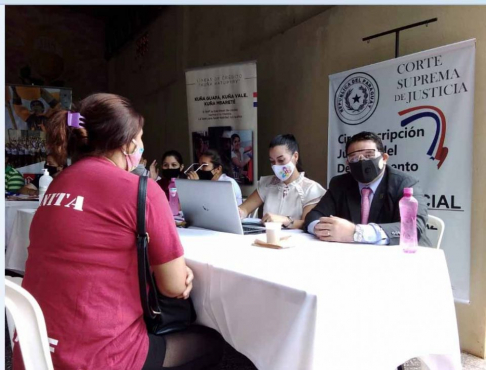 “Ciudad Mujer Móvil”, desarrollará acciones en los 17 departamentos del país.