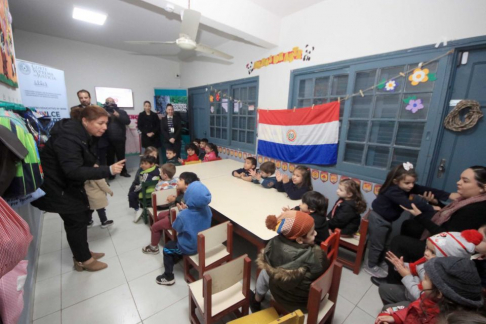 Niños y niñas del Espacio de Desarrollo Infantil Dulce Despertar recibieron charla sobre la lucha contra el tabaquismo.