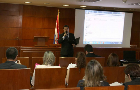 Coordinan acciones para implementar la ley de acceso a la información