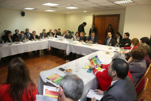 El encuentro contó también con la participación de representantes de Usaid y el Centro de Estudios Ambientales y Sociales (Ceamso), además de los directores involucrados de las distintas dependencias del Poder Judicial.