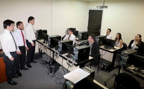 Capacitan a funcionarios de Justicia Letrada sobre Trámite Judicial Electrónico.