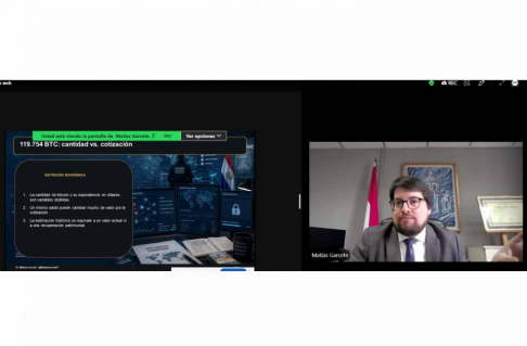 Juez especializado disertó sobre criptoactivos e investigaciones financieras en el Foro Nacional organizado por la SEPRELAD.