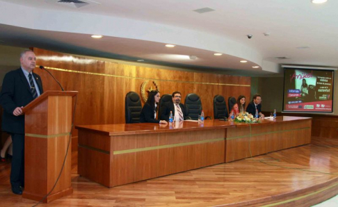 El ministro de la Corte Suprema de Justicia, Luis María Benítez Riera brindó las palabras de apertura