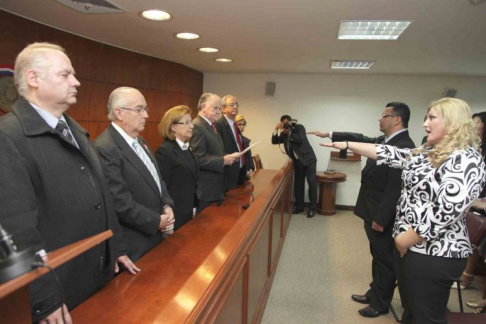 Dos jueces de Primera Instancia prestaron juramento de rigor 