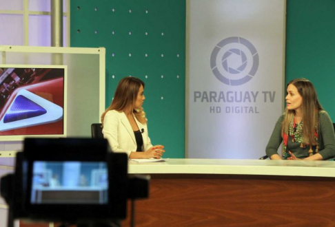 La abogada Gabriela Talavera participó del noticiero emitido por Paraguay TV, para hablar sobre el libro “Marco Normativo de Propiedad Intelectual”.