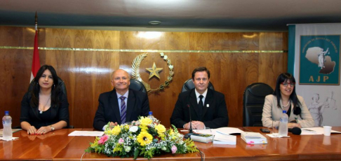 El curso de Actualización en Derecho Civil y Procesal Civil está organizado por la Asociación de Jueces del Paraguay y declarado de interés institucional por la Corte Suprema de Justicia