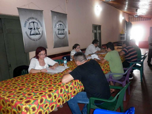 Entregaron los expedientes actualizados a unos 141 internos de la penitenciaría de Villarrica.