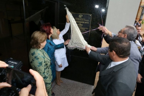 Acto de inauguración de las reformas realizadas en el Palacio de Justicia de Villarrica.