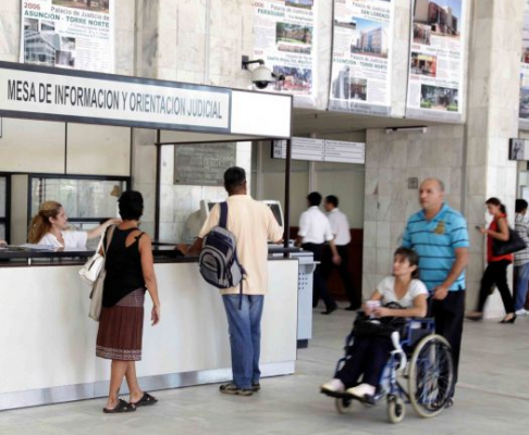 La dependencia realiza el acompañamiento a las personas en condición de vulnerabilidad.