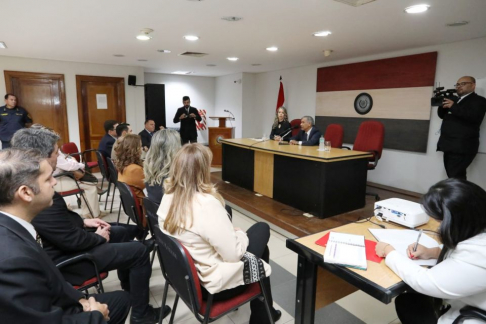El ministro de la CSJ, Dr. Manuel Ramírez Candia, mantuvo un diálogo directo con jueces de Paz de la sede judicial de Caaguazu.