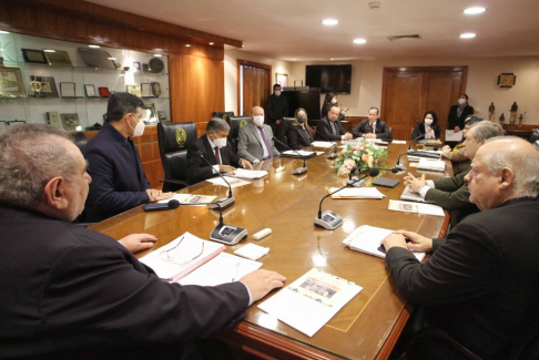 Ministros recibieron en Sala del Plenario a titular de la Dirección General del Registro del Estado Civil.